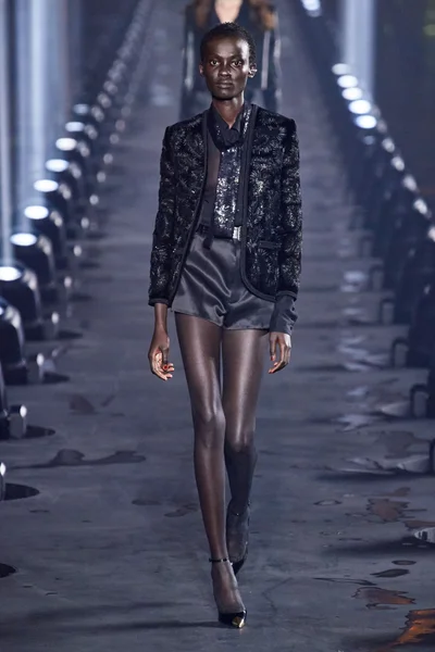Look 68